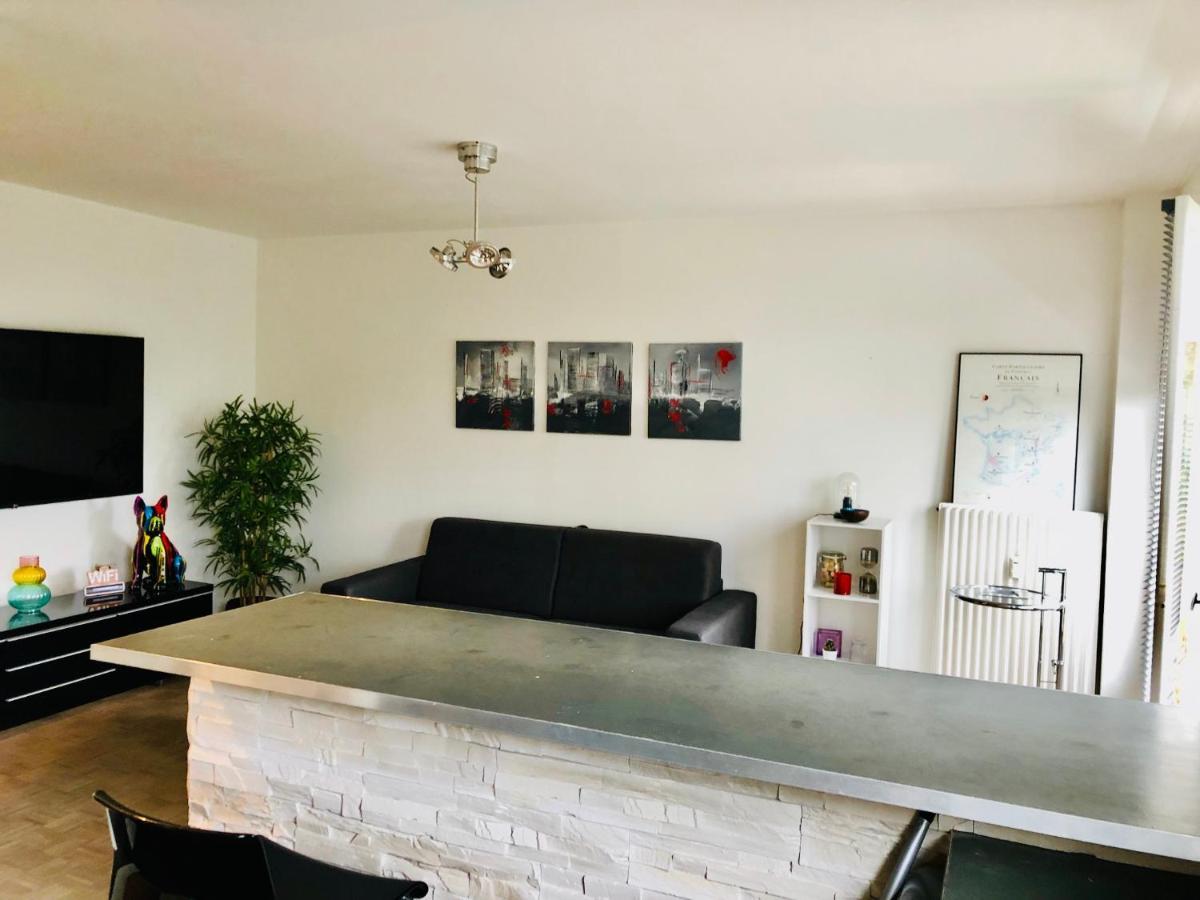Valentin In Caen Apartment Exterior photo